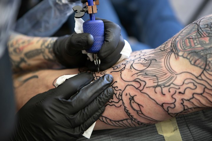 Tattoo & piercing